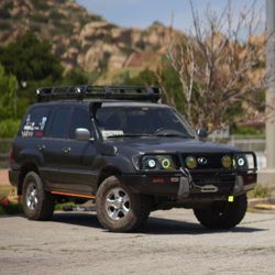 2000 Lexus LX 470