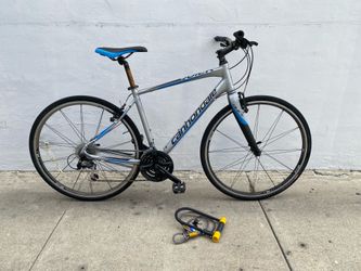 Cannondale Quick 4 - Size: Large