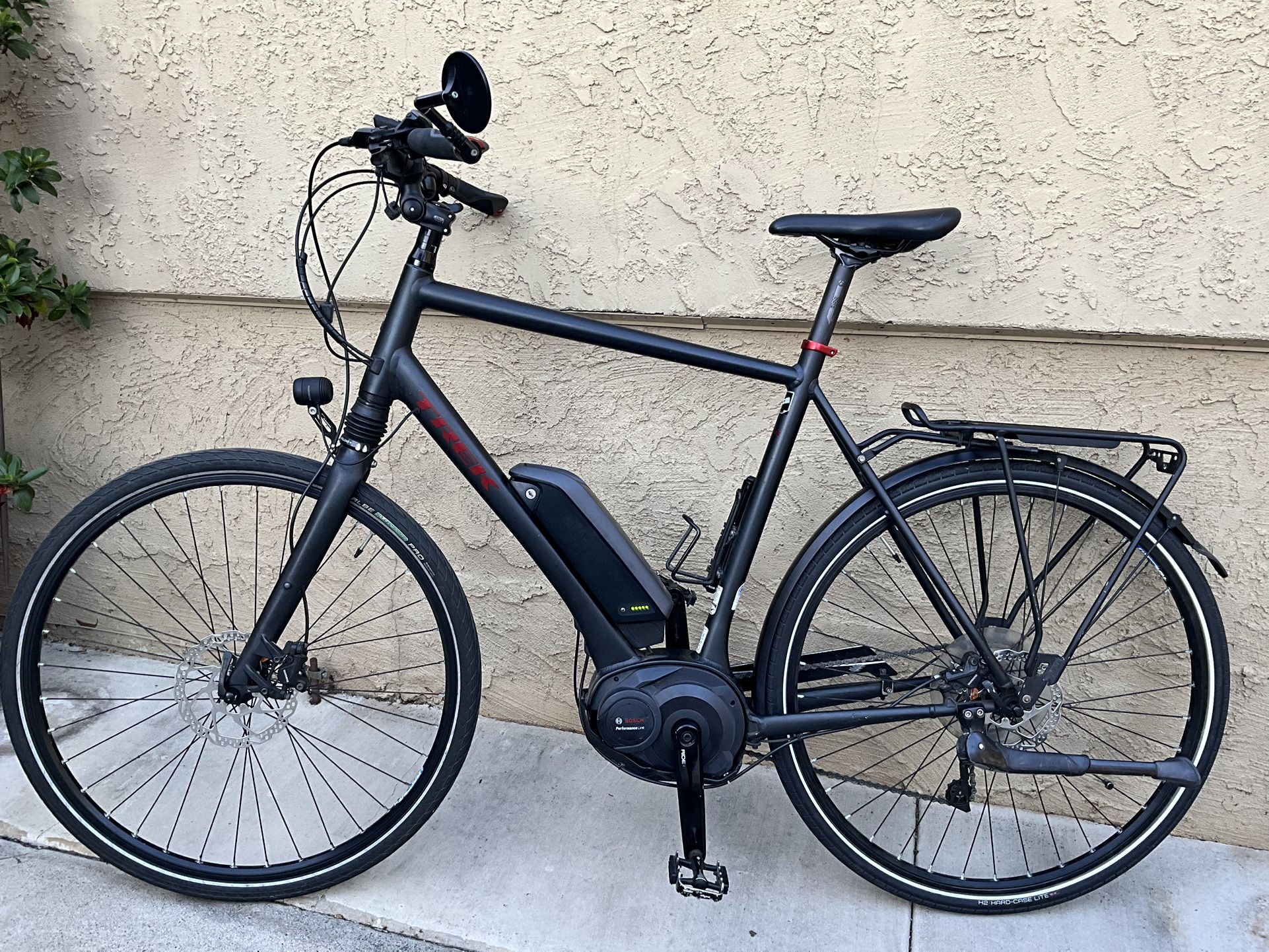 Trek XM 700 28 Mph Pedal Assist Bike(large Frame)