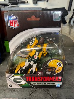 Transformers Fooball themed figure