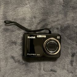 Kodak PIXPRO FZ43 - Brand New