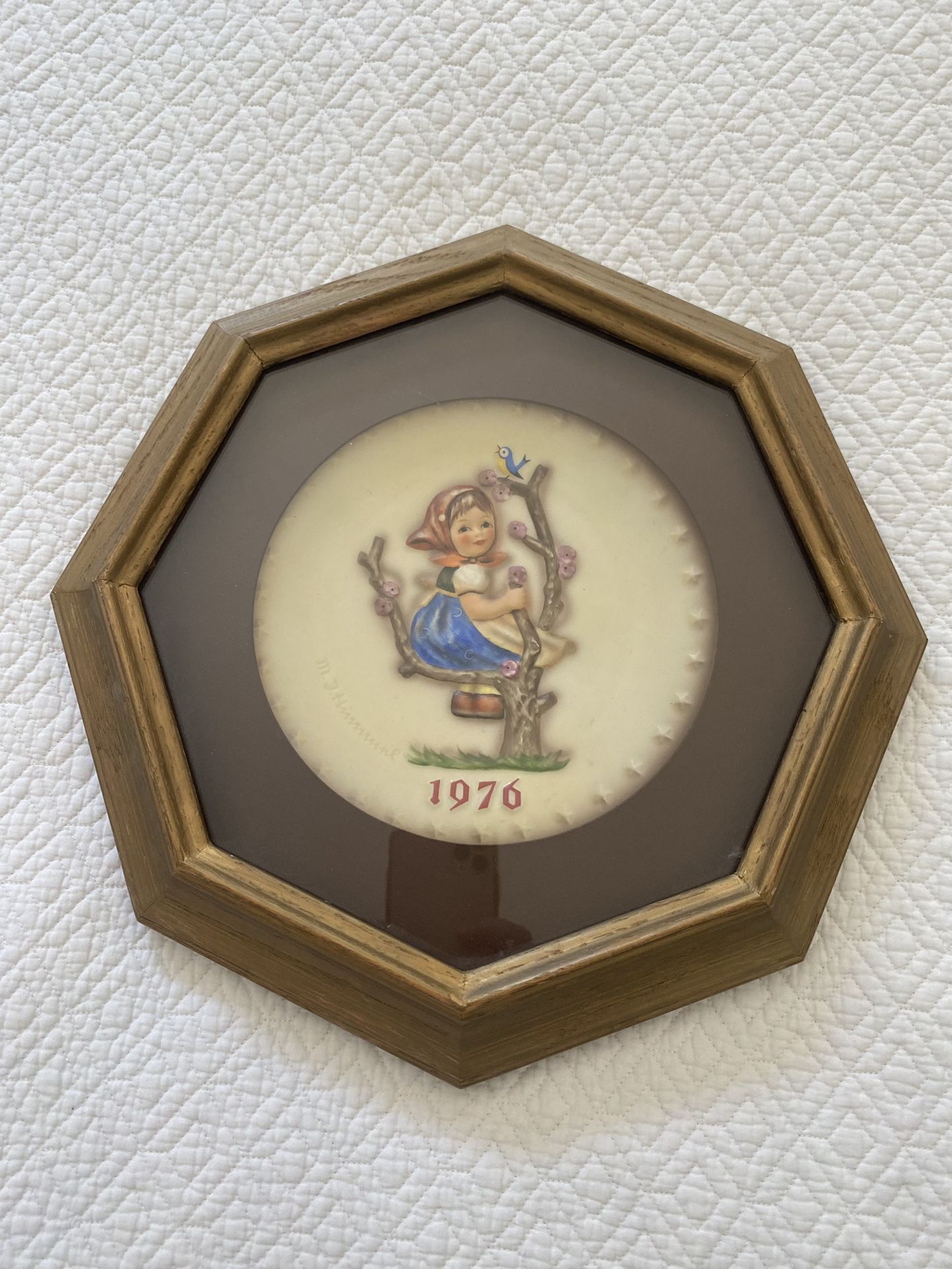 MJ Hummel Plate 1976