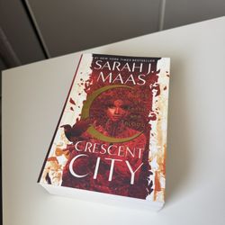 Book - Crescent City