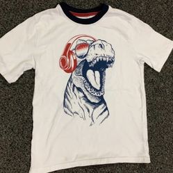 Boys size 8 TRex dinosaur wearing headphones Fourth 4th of July patriotic shirt