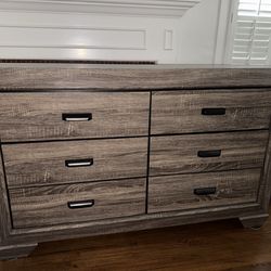 Living Spaces Dresser 6 drawer Grey Dresser