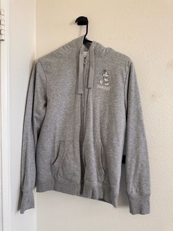Disneyland sweater