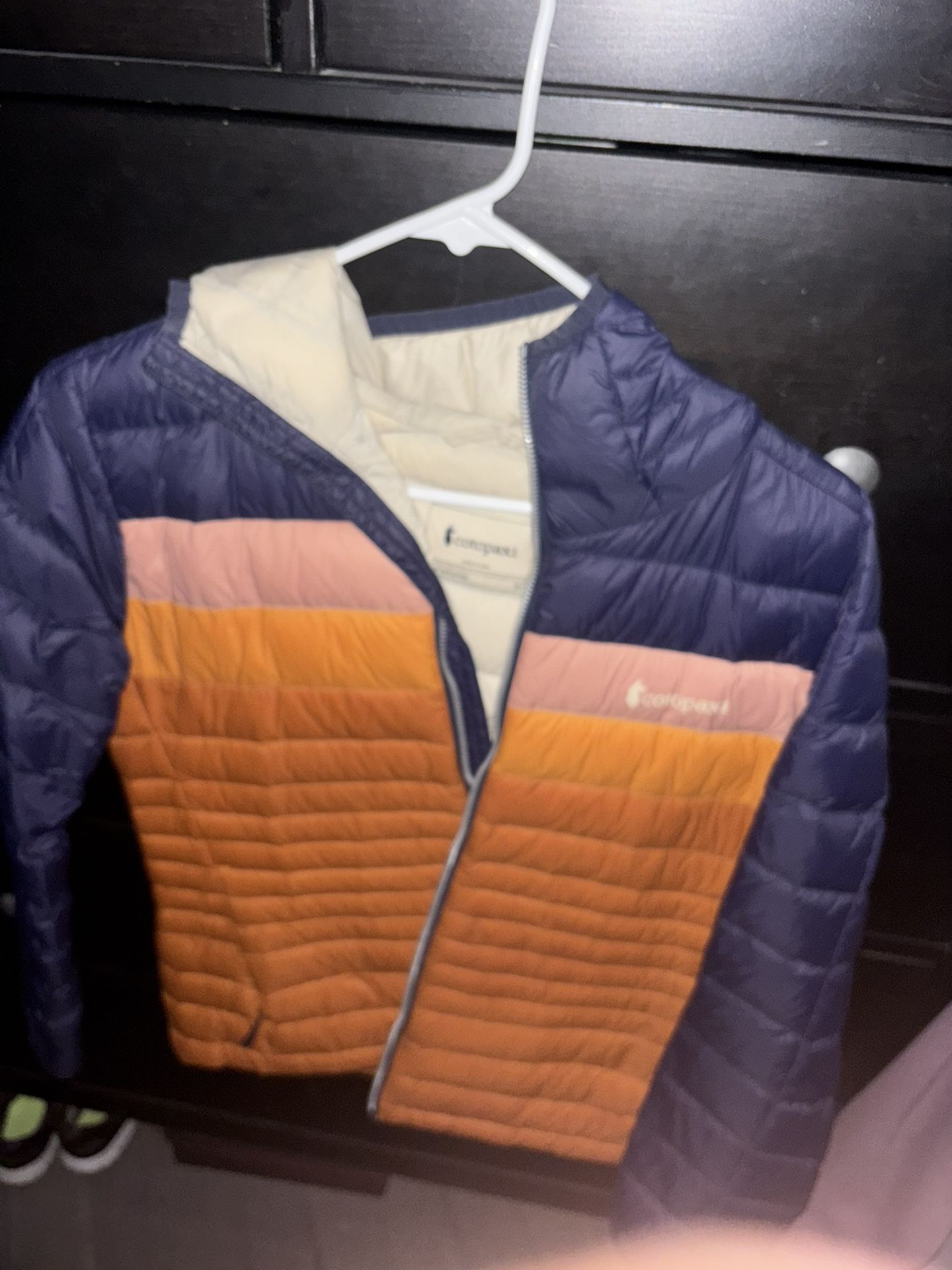 Cotopaxi Size Small Puffer Coat