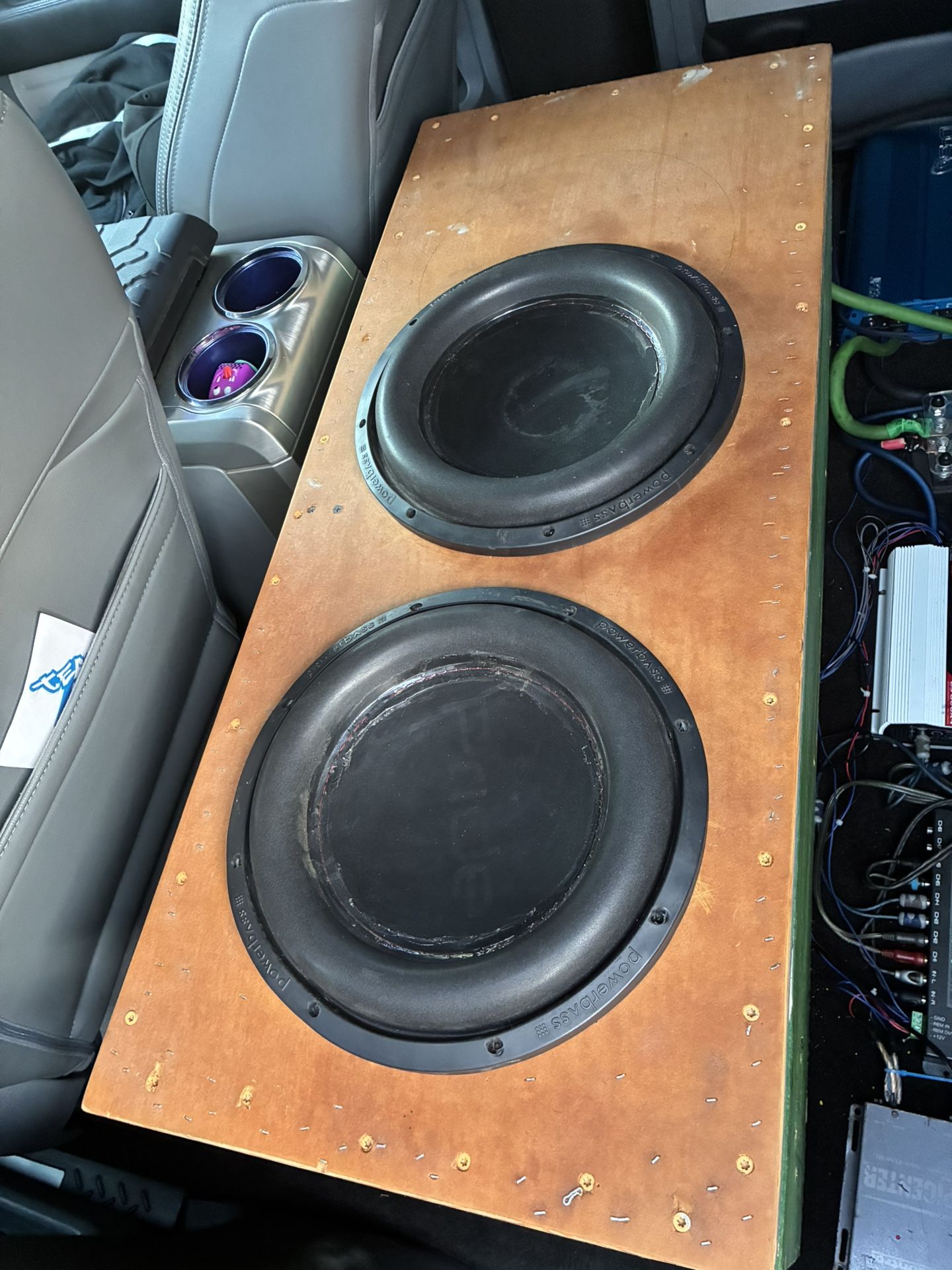12 Subwoofers