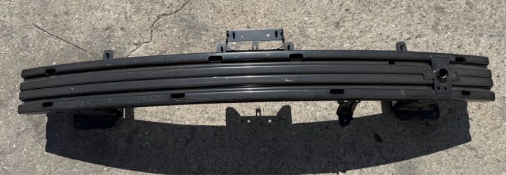 2025 Nissan Kicks Front bumper reinforcement
