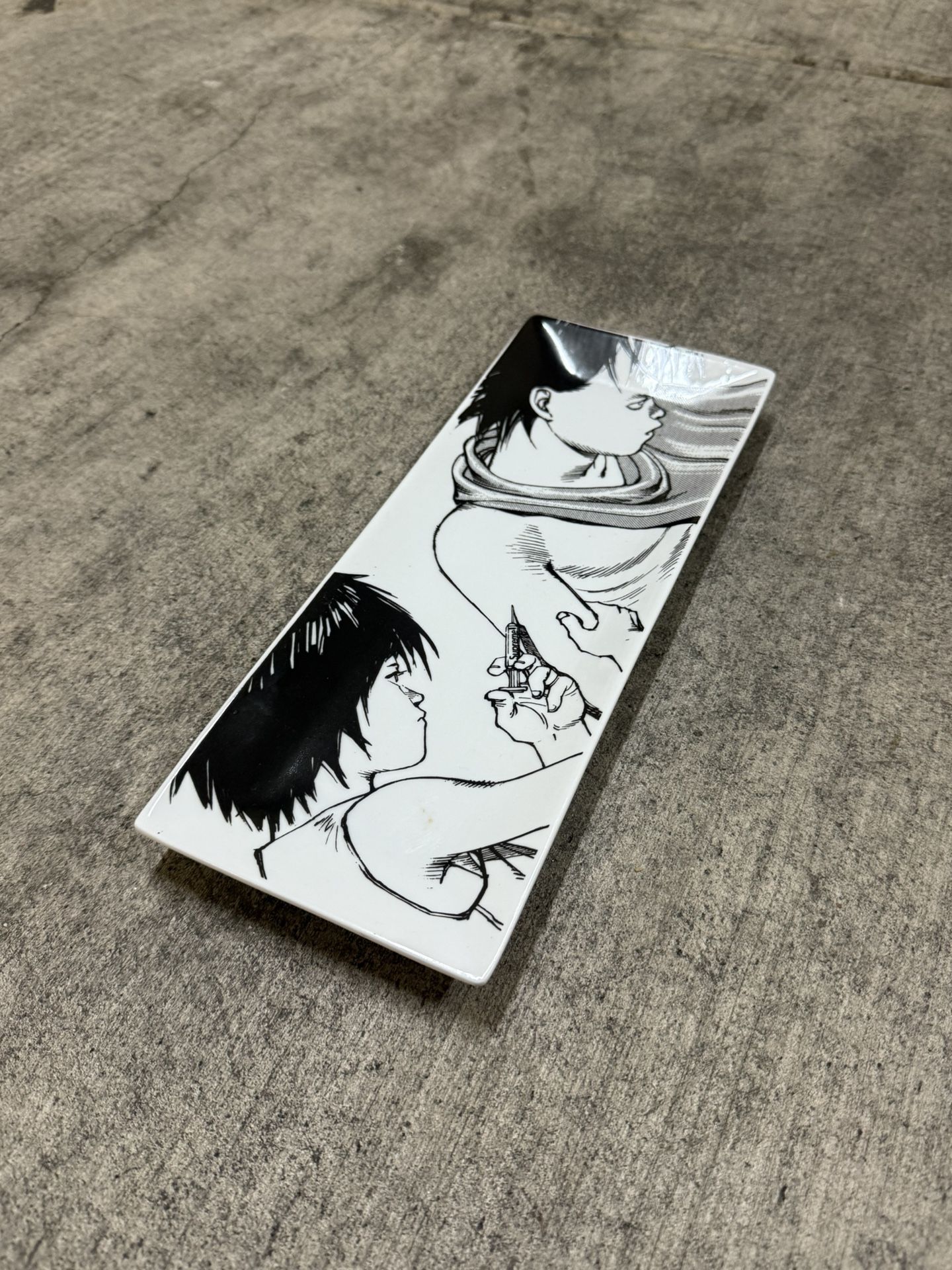 Supreme AKIRA 皿 Ceramic Tray s-l400.jpg