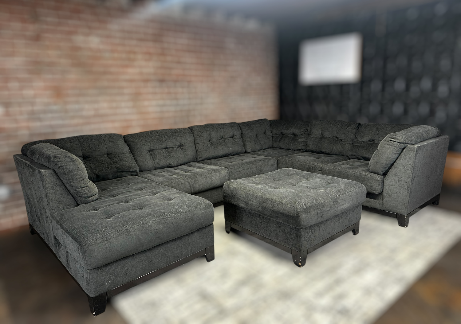 Free Delivery- Ashley gray U shape w ottoman retails 2276