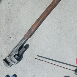 Ridged 18 Inch Aluminum Pipe Wrench