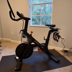 Peloton Bike 