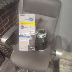 Badger garbage disposal
