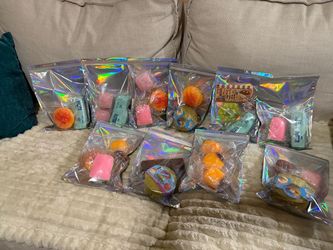 🍞✨ SQUISHY Sale — ONLY $10 per bag.  2-3 squishy bundle.✨🍞