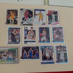 BASKETBALL CARDS 