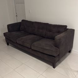 Free Couch 