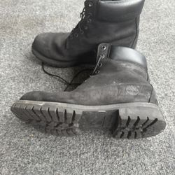 Black Timberlands