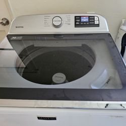 Maytag Washer. (For Parts)