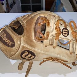 Used A-2000 Infielders Glove