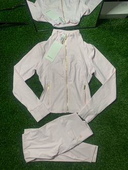 Pink Cropped Lululemon Set (Gold Zippers)