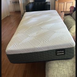 Living Spaces Revive Twin Memory Foam Mattress