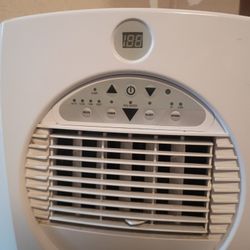 Standing AC Unit And Heater