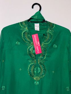 Rang ja Pakistani brand designer