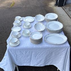 Grammas Antique Dish Set 