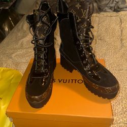 Louis Vuitton Boots