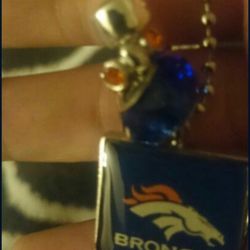 Women's DENVER BRONCO'S Necklace 