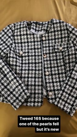 Tweed Blazer New Just Missing One Pearl 