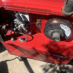 Lincoln Power Mig 216