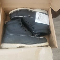 Red Wings Irish Setter Size 12/13