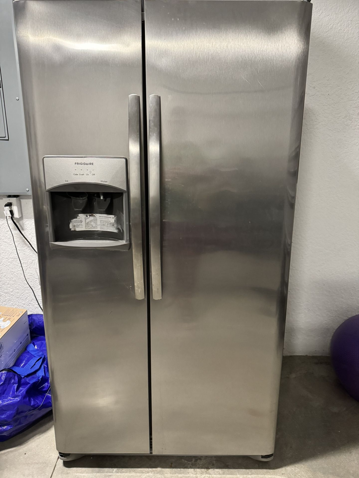 Refrigerador (Frigidaire)