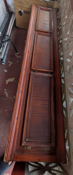 Fish tank canopy or hood/lid