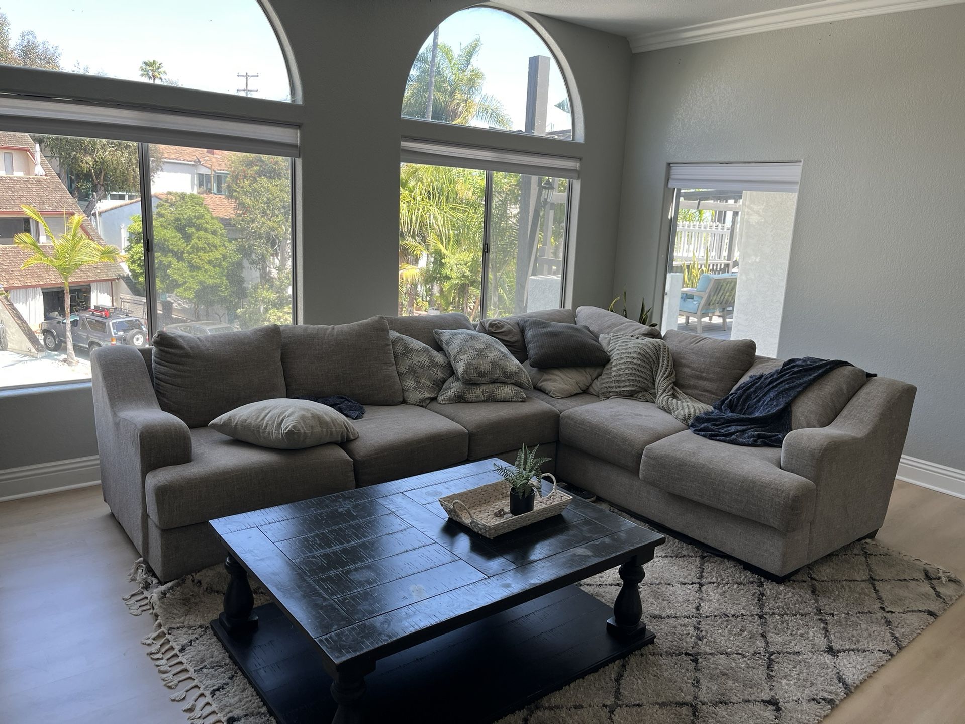 Nice Grey Couch Must See