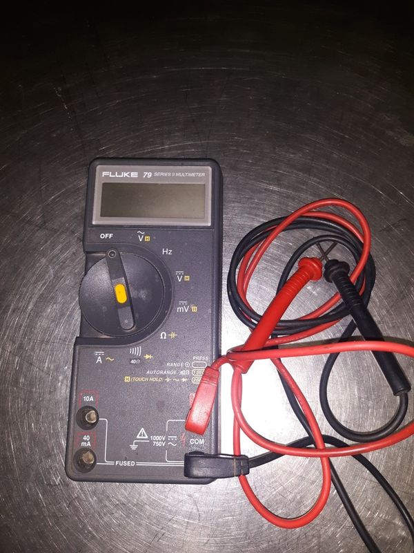Fluke 79 multimeter reader for Sale in Turlock, CA OfferUp