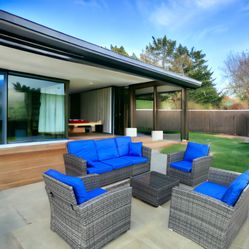 Brand New Patio Sofa Set With Glass top Coffee Table 