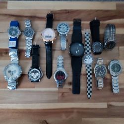 Lot of 13 watches