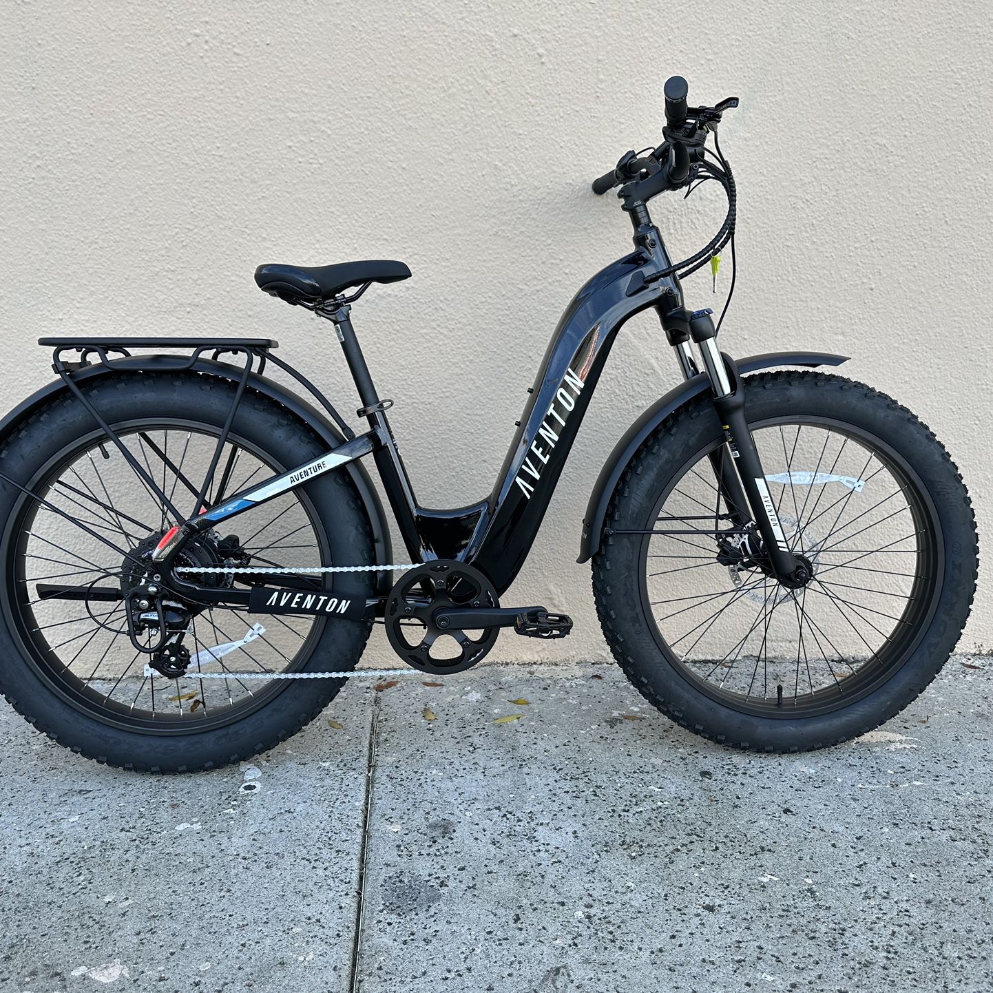 Brand New Aventon Aventure.2 Step Through E-Bike.