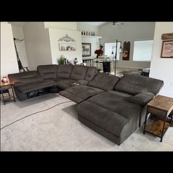Electric Reclining Couch 