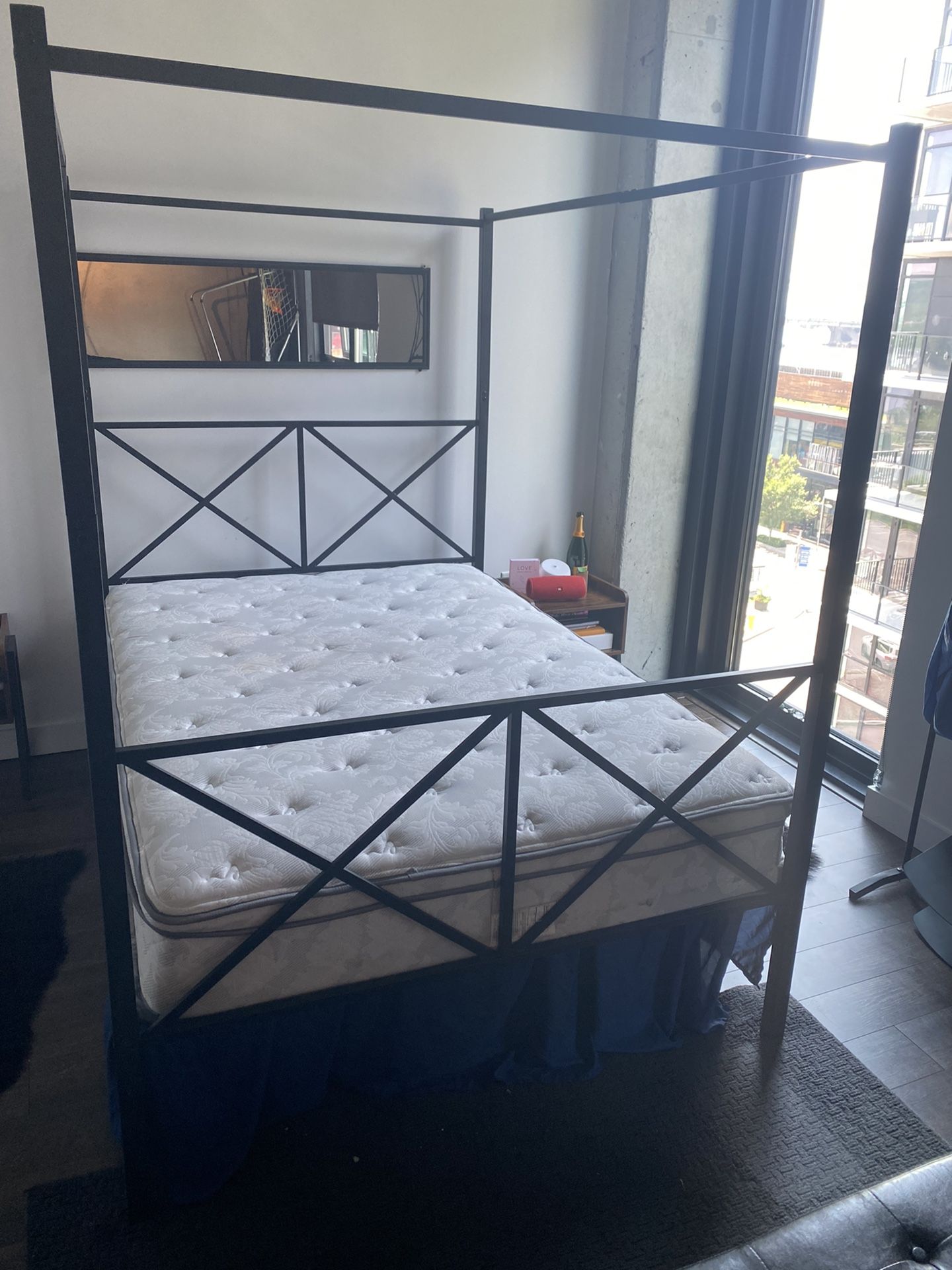 Full Size Canopy Bed and mattress