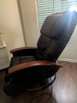 Human Touch Robotic Massage Chair