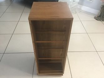 Revolving Wooden Tower for CD/DVD/VHS Holds  156 Disks 31”x12””