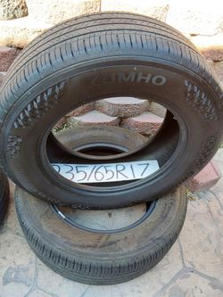 235. 65 R 17 2 tires