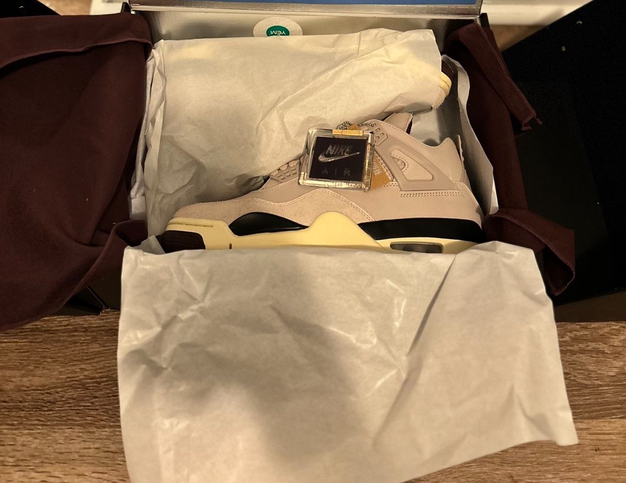 Sz9 Men’s A Ma Maniere Air Jordan 4 10.5w