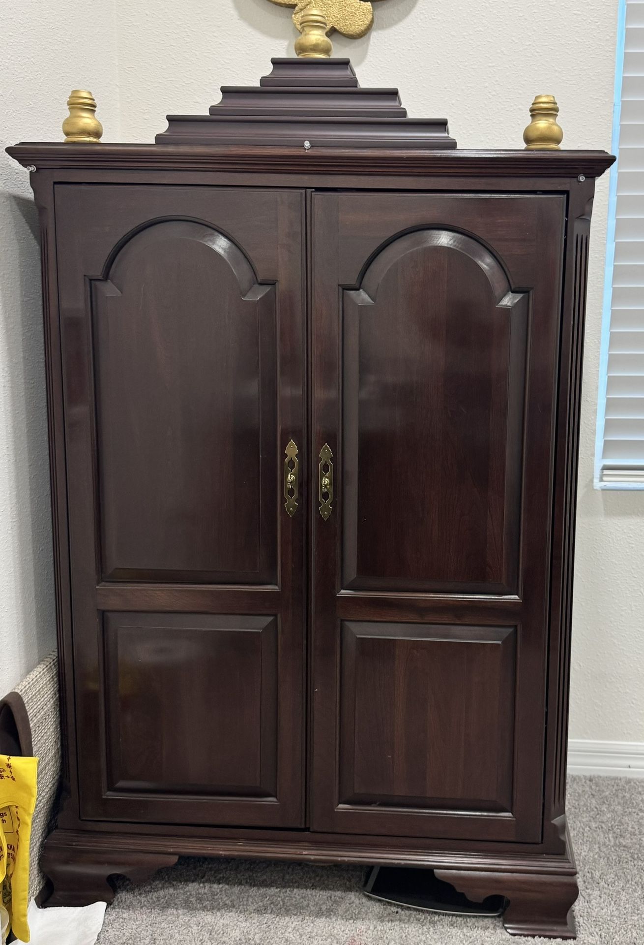 Pooja Mandir Or Armoire