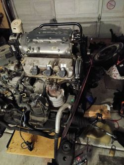 Acura 3.2 engine complete with subframe and catyliic converters and more