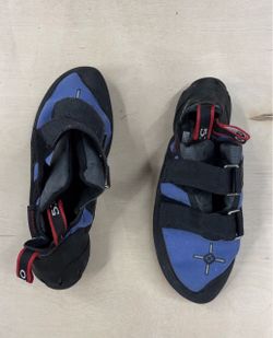 Five Ten Anasazi Climbing Shoes (7.5 US)